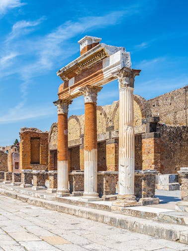 Tour to Pompeii Tickets & Tours